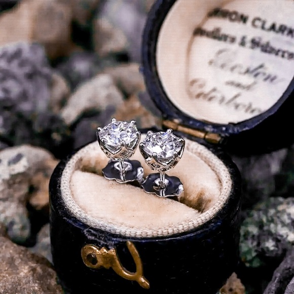 🔵𝟲𝟱%𝗢𝗙𝗙 𝗯𝘂𝗻𝗱𝗹𝗲𝘀 𝟯+🔵 NEW 925 CZ Filigree Round Studs - Picture 11 of 13